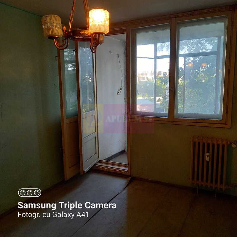 Vanzare apartament 3 camere Prelungirea Ghencea-Raul Doamnei